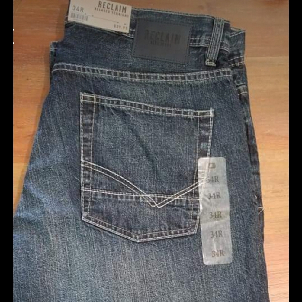 Buckle Jeans